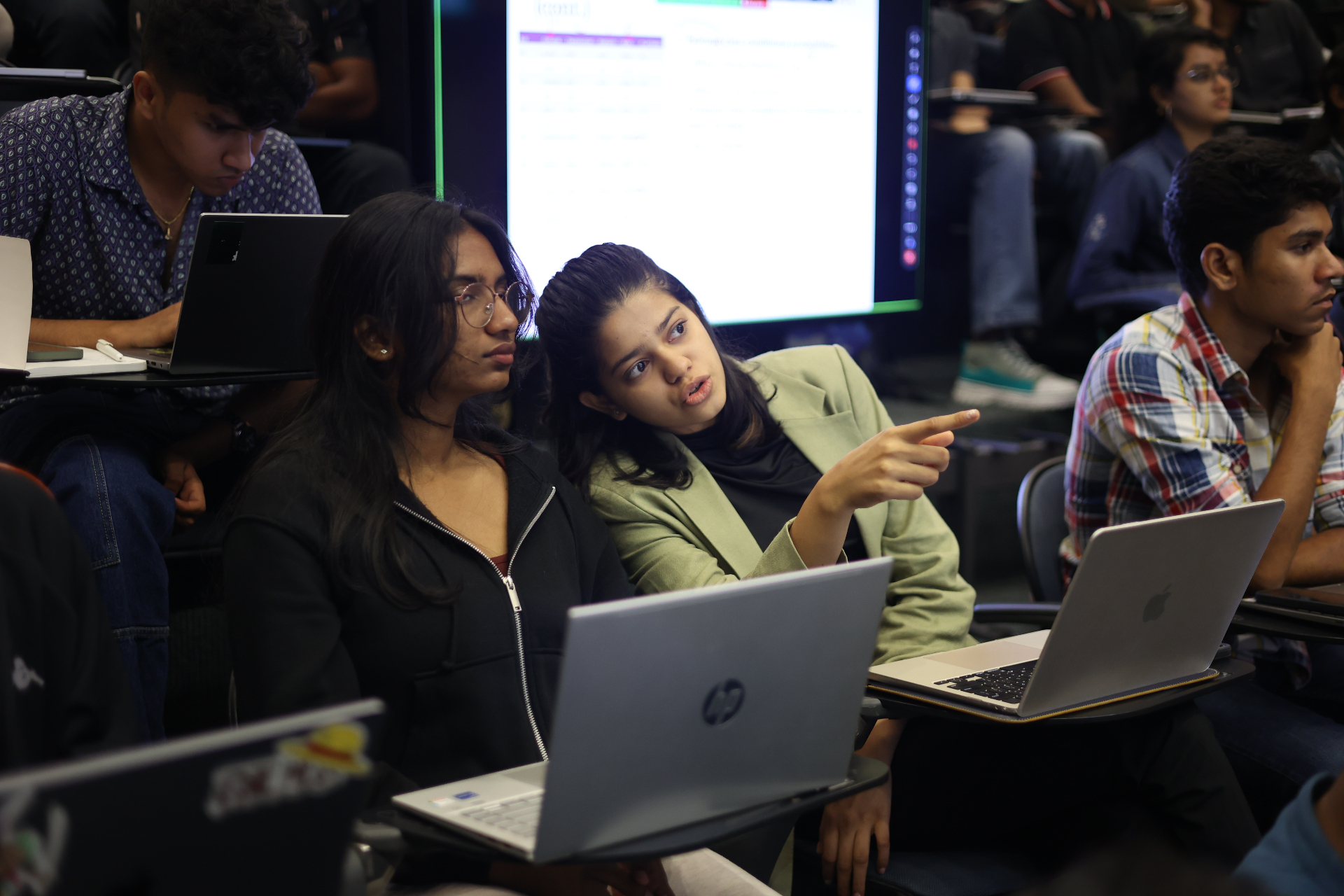 GUIDE Programme - Global University, Industry & Career Discovery Experience